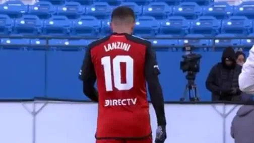 Manuel Lanzini salió molestias amistoso River