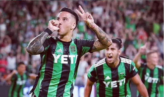 Driussi debutó en las redes con un golazo al ángulo