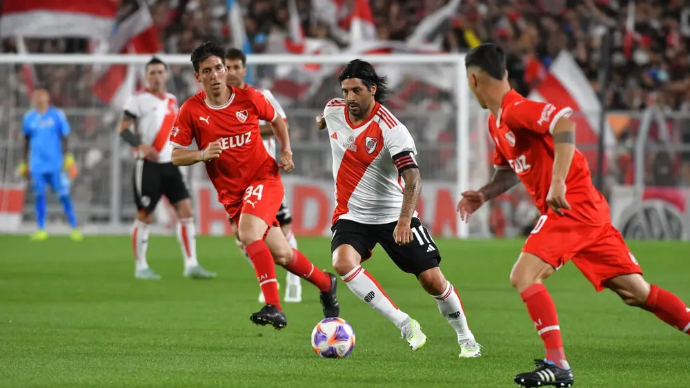 Alejandro Domínguez Senior River Monumental