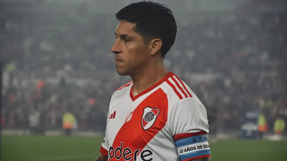 Enzo Pérez capitán River Monumental (Foto: River Plate)