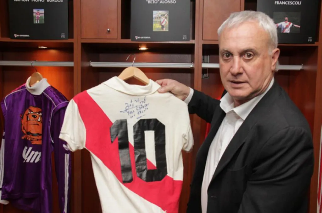 Beto Alonso sobre Racing: "Lo vi como un equipo chico"