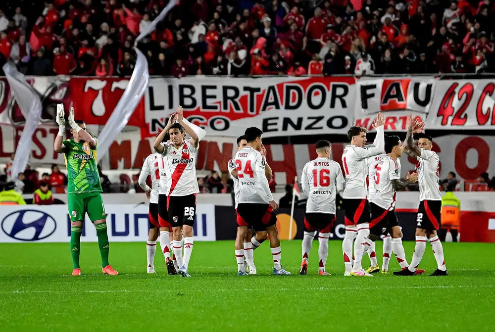 River Universitario Libertadores