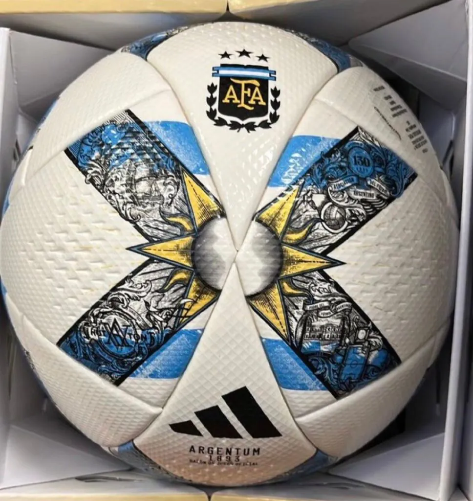 La nueva pelota que se va a utilizar en la Copa de la Liga