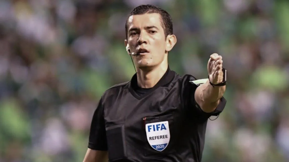 Andrés Rojas árbitro Sudamericana River   (Foto: X)