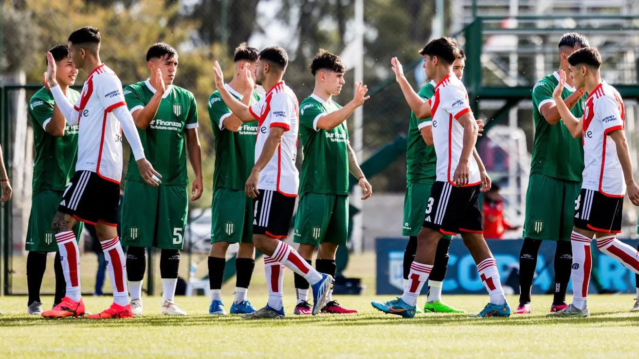 Equipo Reserva River Banfield Ezeiza