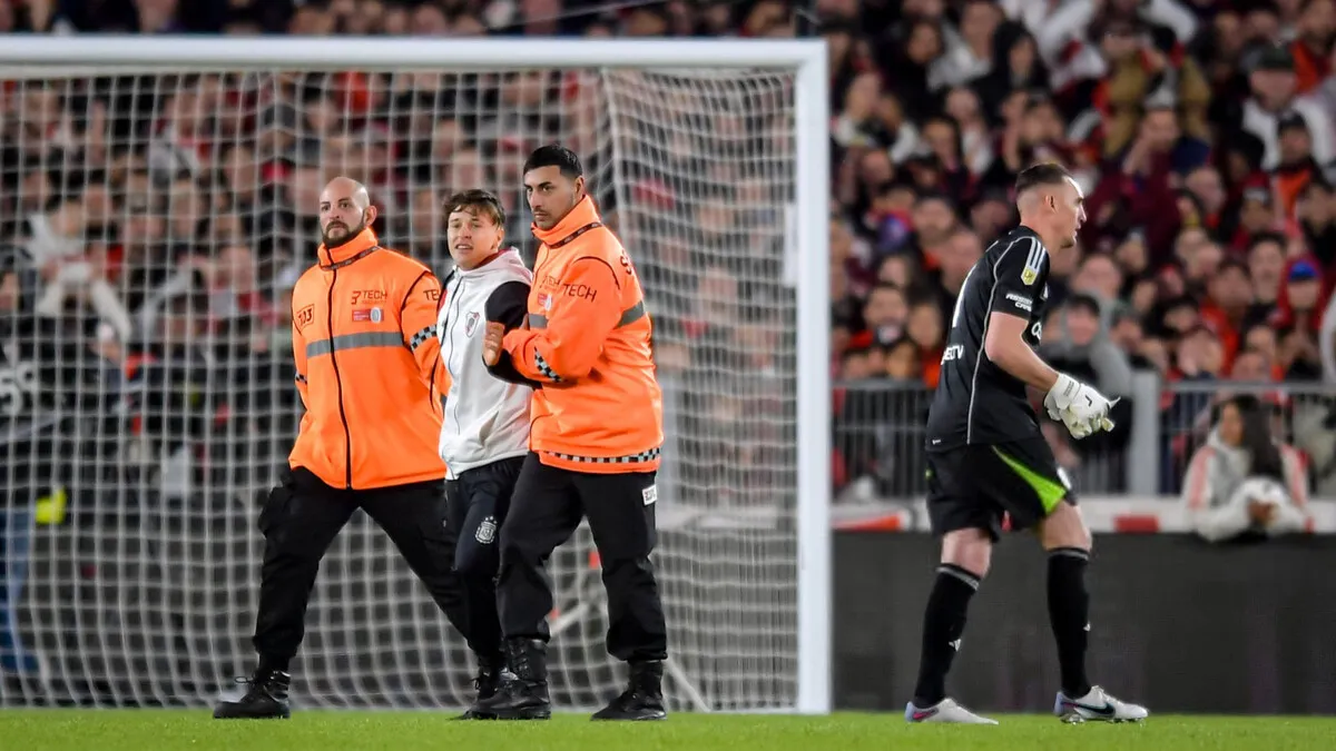 Sanción socios River Belgrano invasión de campo (Foto: Getty)