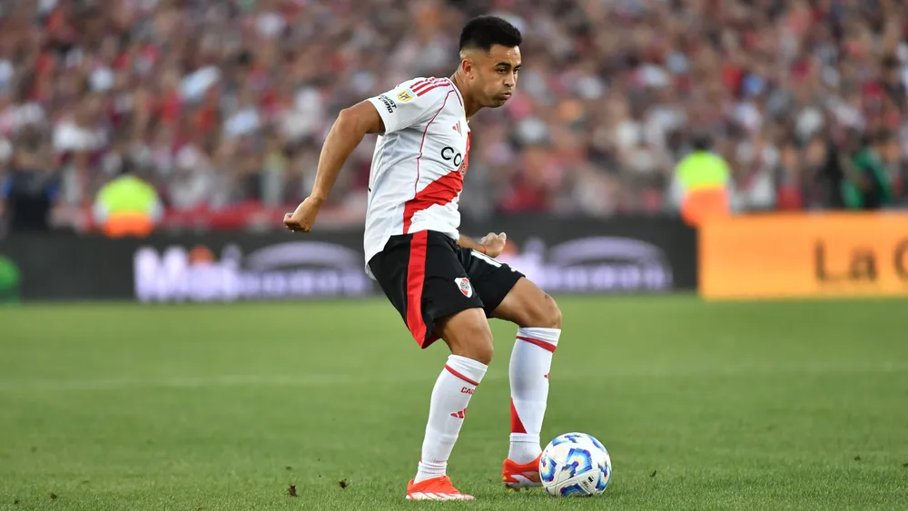 Gonzalo Martínez River Monumental 