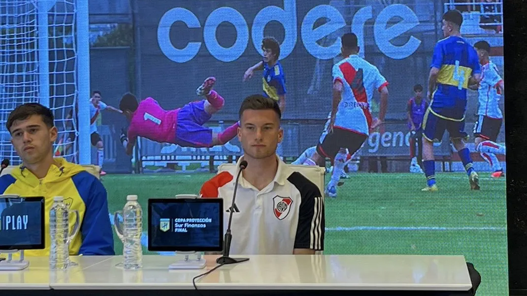 Conferencia de prensa River Boca Reserva Tiago Serrago