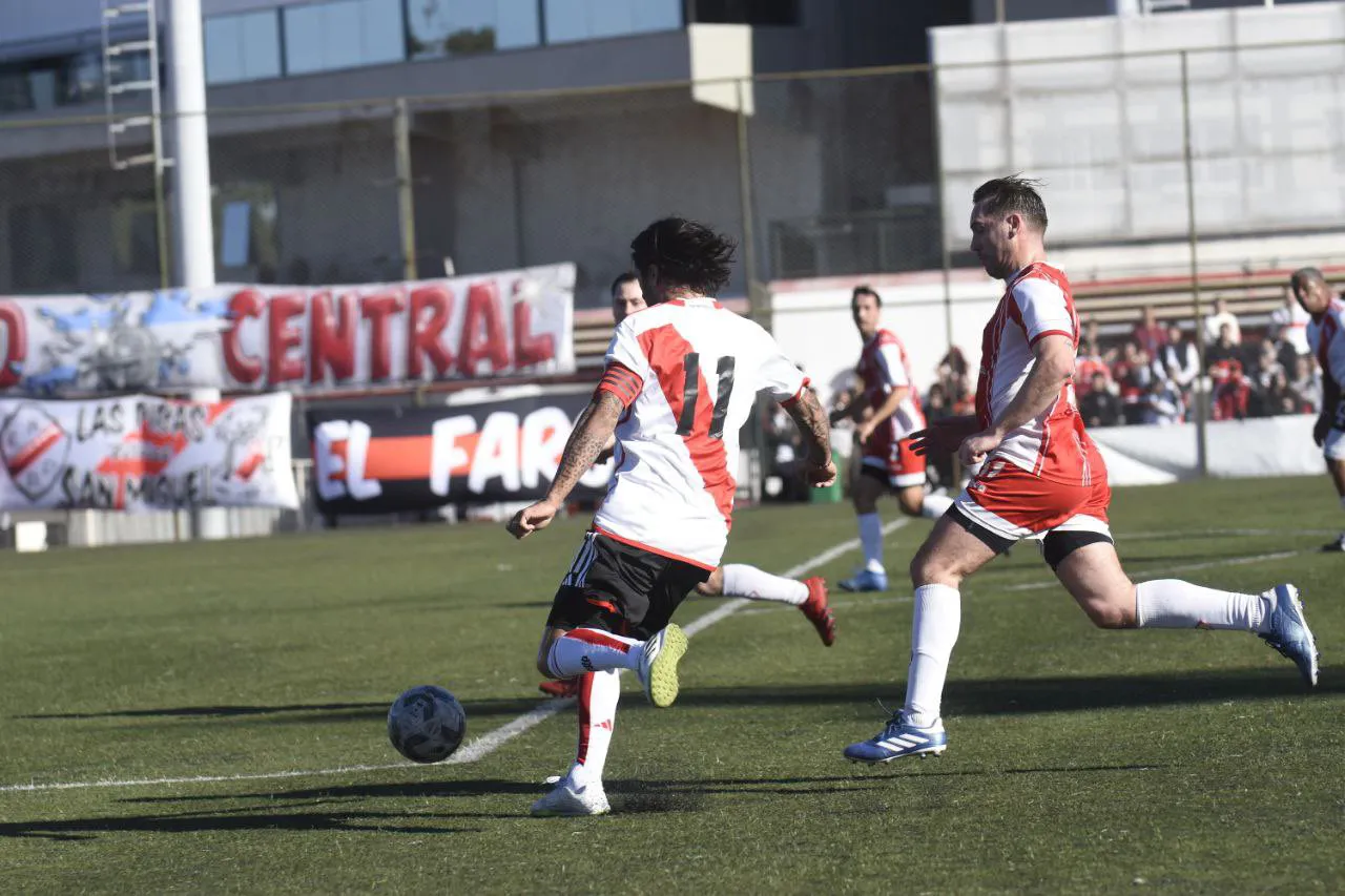 Alejandro Chori Domínguez Senior River día Huracán