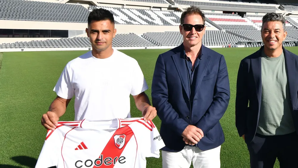 Gonzalo Martínez River Brito Gallardo