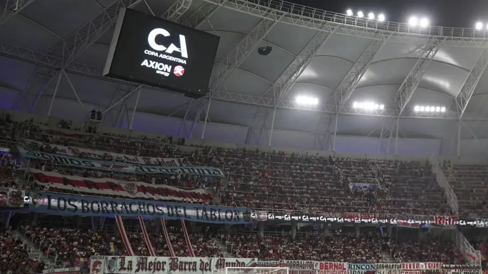 Hinchas River Copa Argentina Madre de Ciudades Santiago Estero (Foto: Getty Images)