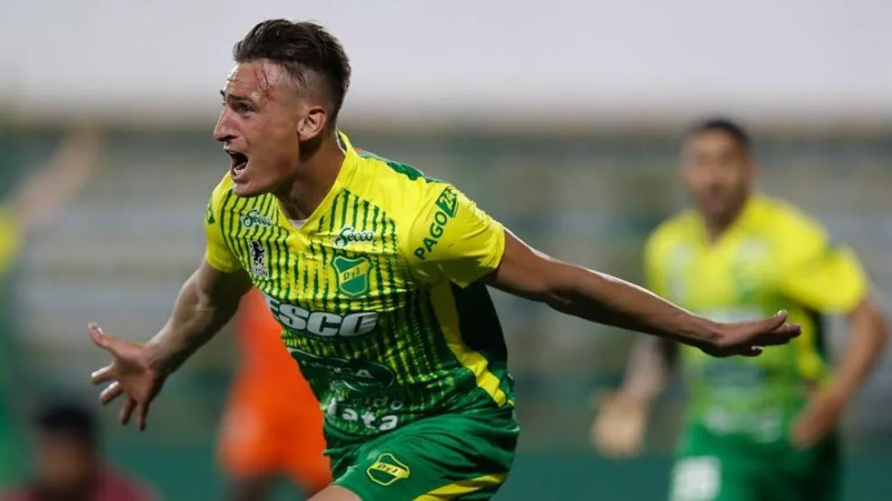 Braian Romero cerca de River