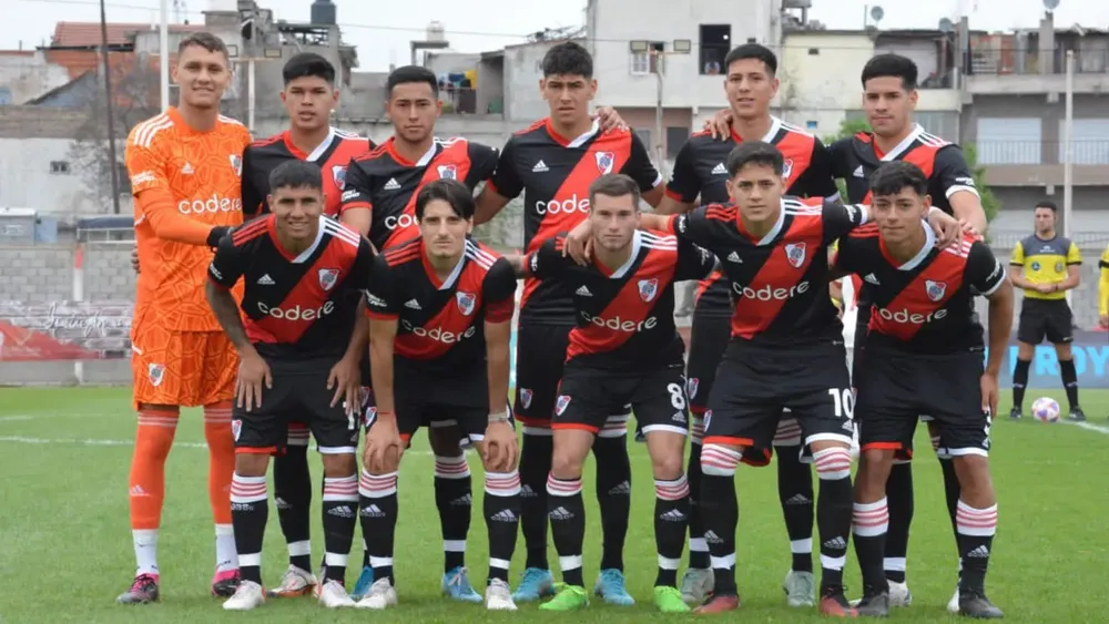 Equipo Reserva River Huracán La Quemita (Foto: River Plate)