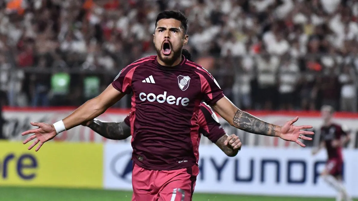 Paulo Díaz vs Universitario