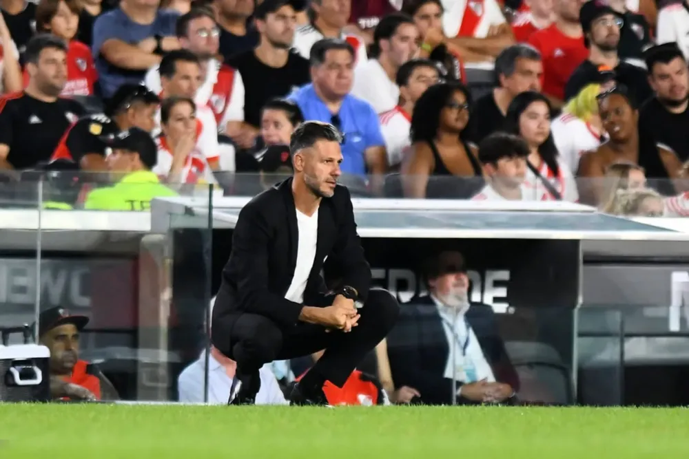 Martín Demichelis oficializó el once ante Boca