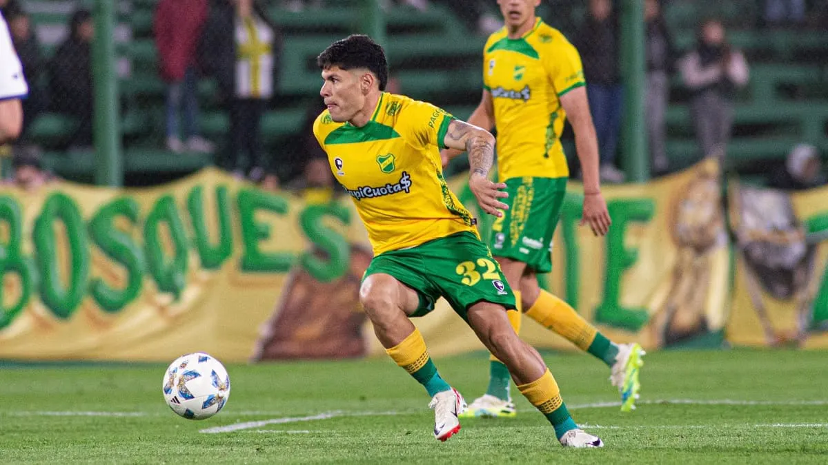 agustin-santanna-defensa-river