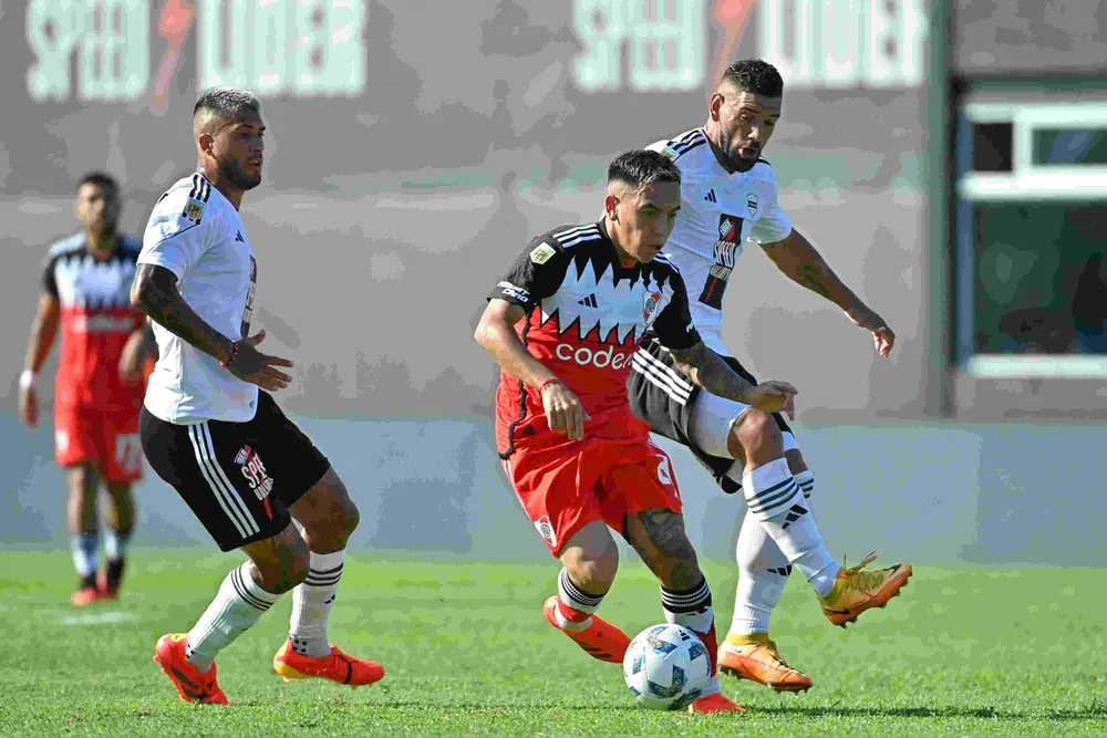 4x4 River Riestra
