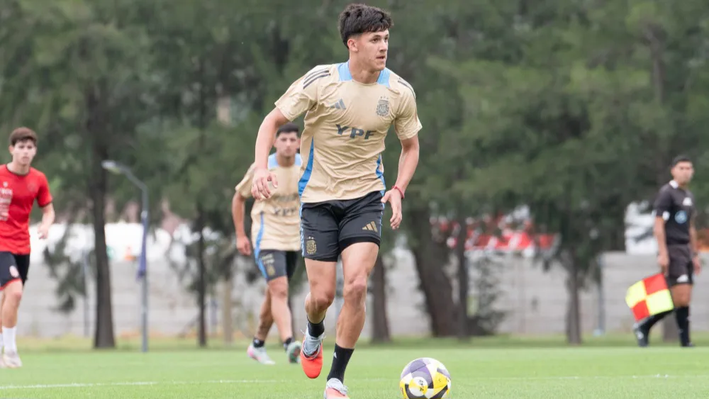 Juan Cruz Meza entrenamiento selección Argentina Sub 17 (Foto: Selección Argentina)