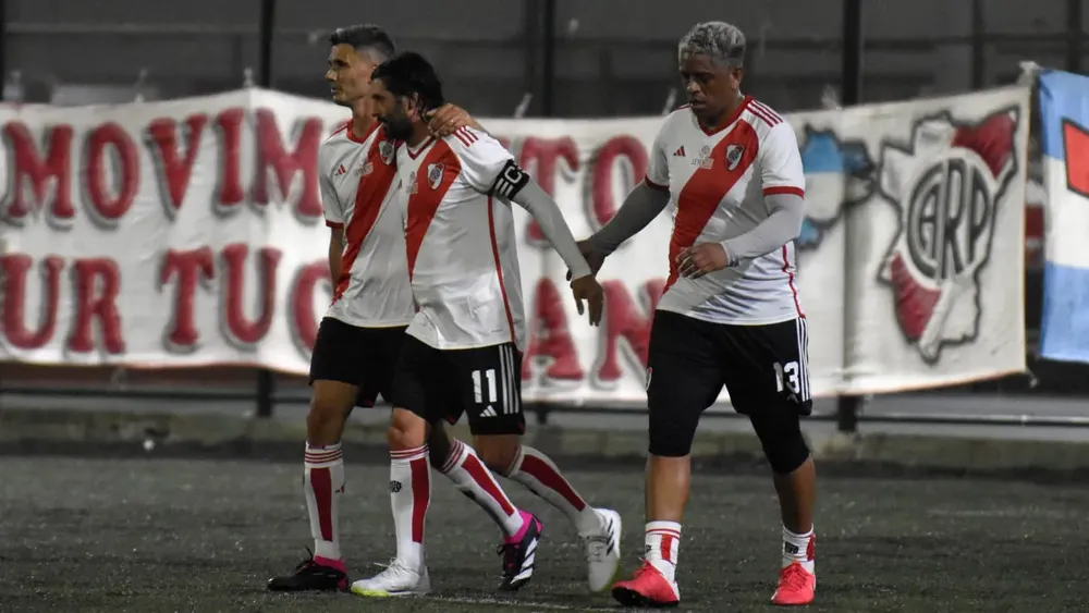 Chori Domínguez Wilson Severino Senior River