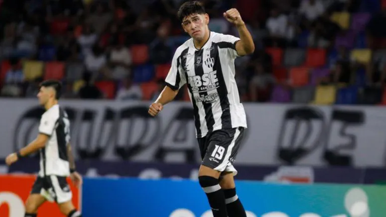 Festejo gol Lautaro Rivero Central Córdoba (Foto: El Liberal)