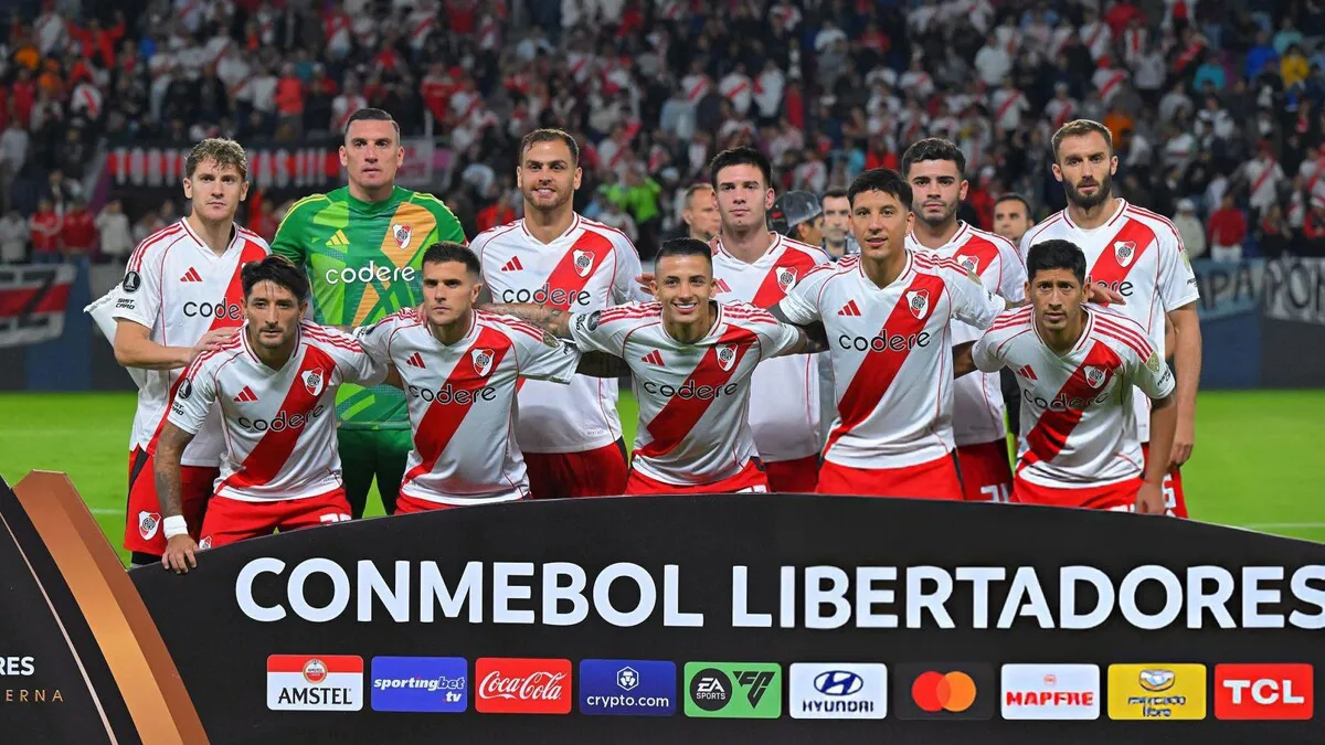 Formación River Independiente del Valle (Foto: Getty Images)