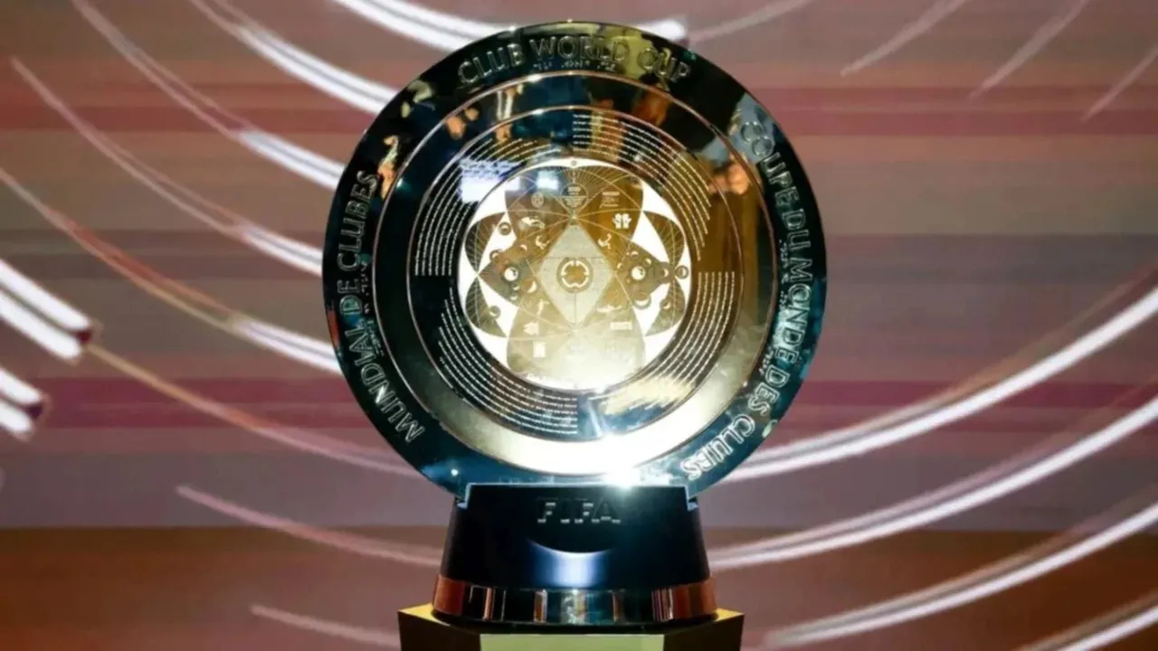 Trofeo Mundial de Clubes en el Monumental