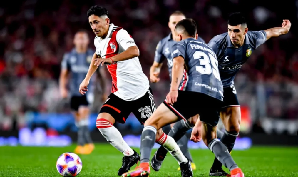 Aliendro River Estudiantes