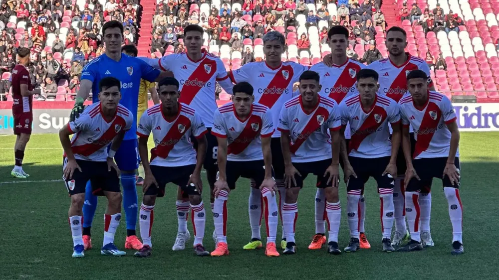 Formación Reserva River Plate Lanús (Foto: Liga Profesional)