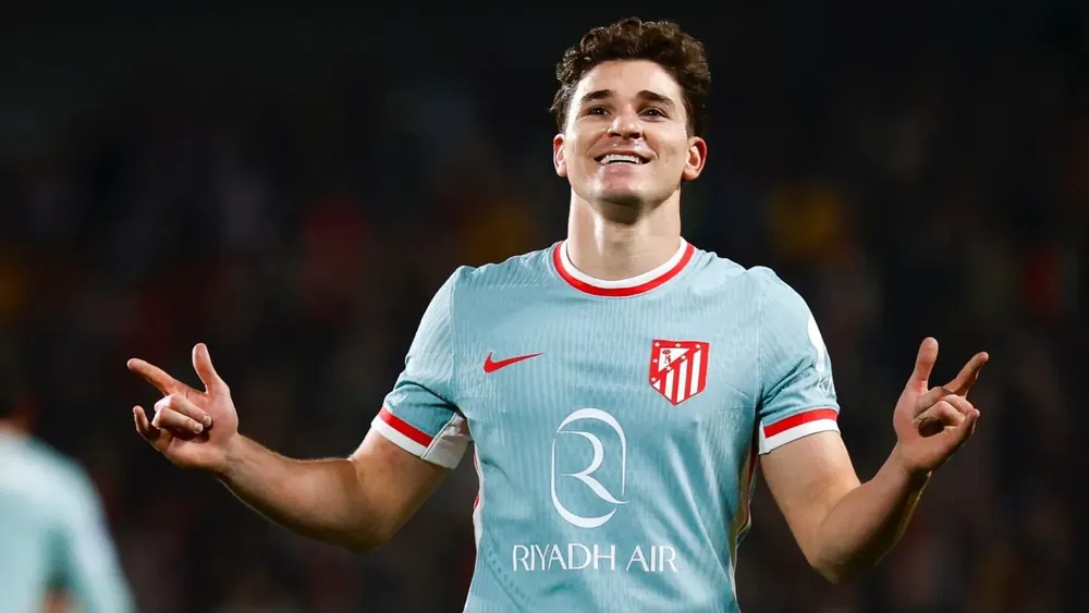 Festejo gol Araña Julián Álvarez Atlético Madrid