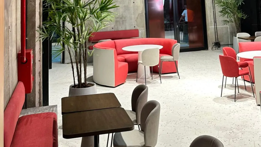 Nuevo restaurante bar Glorias River Plate museo Monumental (Foto: @obrasriver)