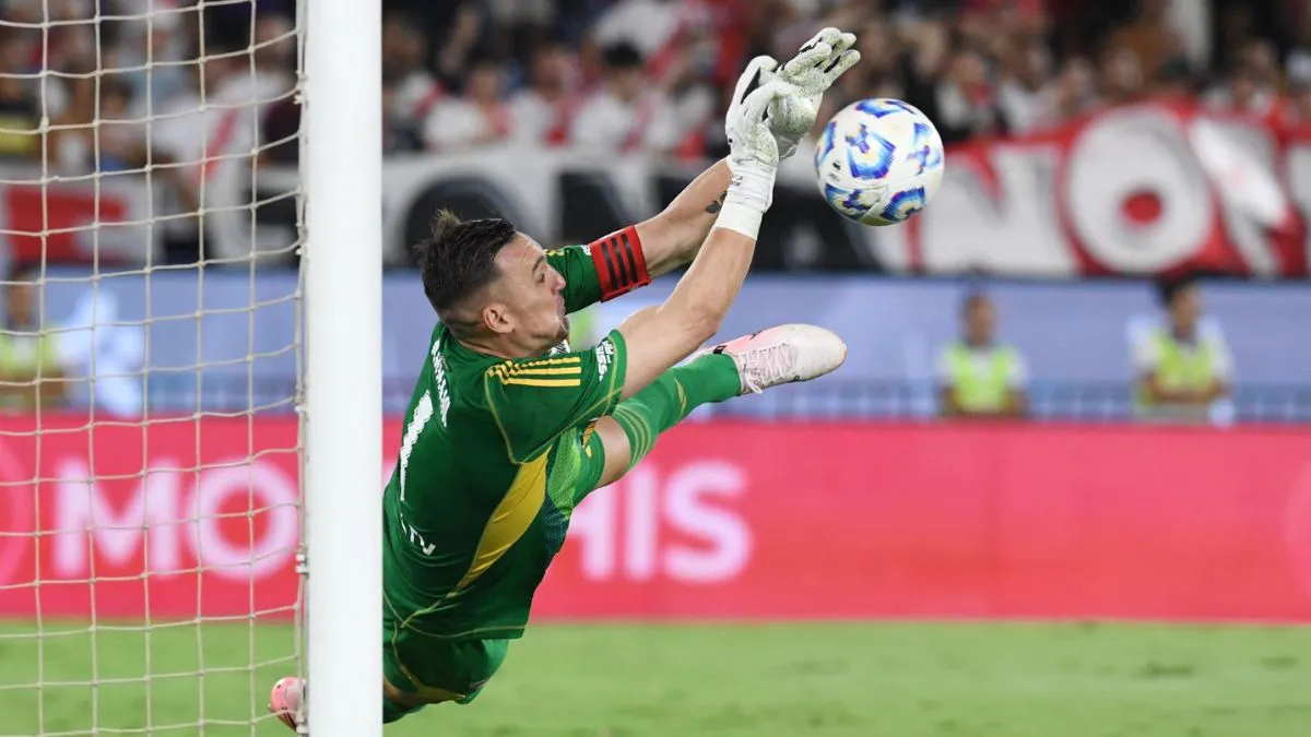 El arco invicto, la principal virtud de River en 2025