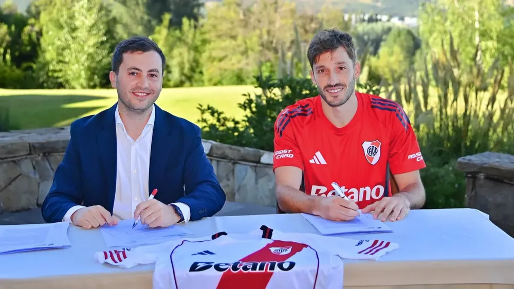 Matías Viña River Di Carlo (Foto: River Plate)