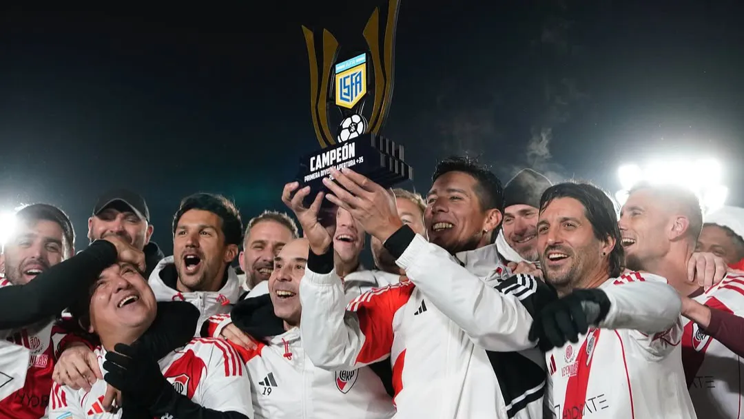 Jonatan Maidana Chori Domínguez River Senior Leyendas campeón (Foto: River Plate)