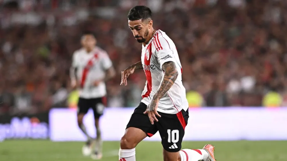Manuel Lanzini River Plate Monumental-1 (Foto: Getty Images)