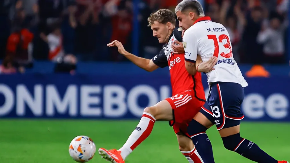 Facundo Colidio River Nacional Uruguay