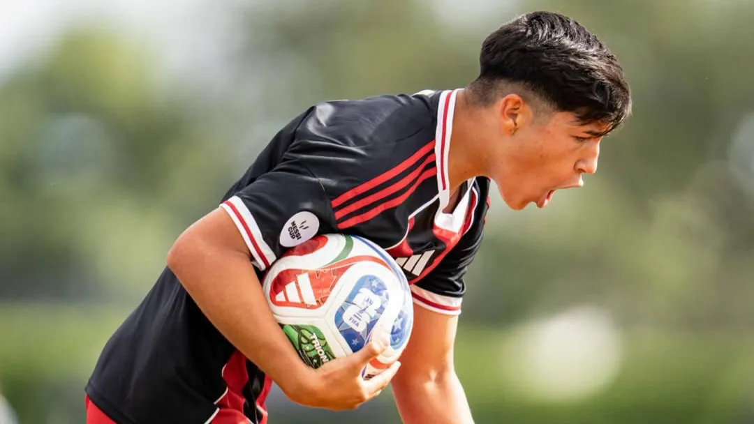 Bruno Cabral inferiores River gol