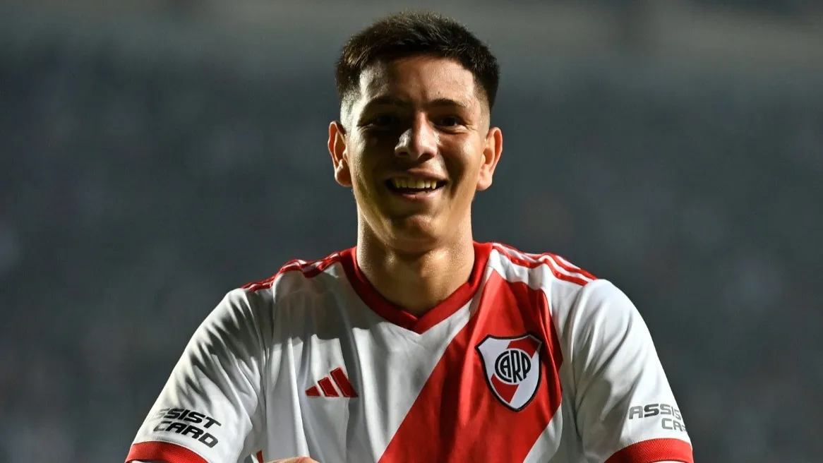 Tobías Leiva River Plate amistoso Colo-Colo Chile