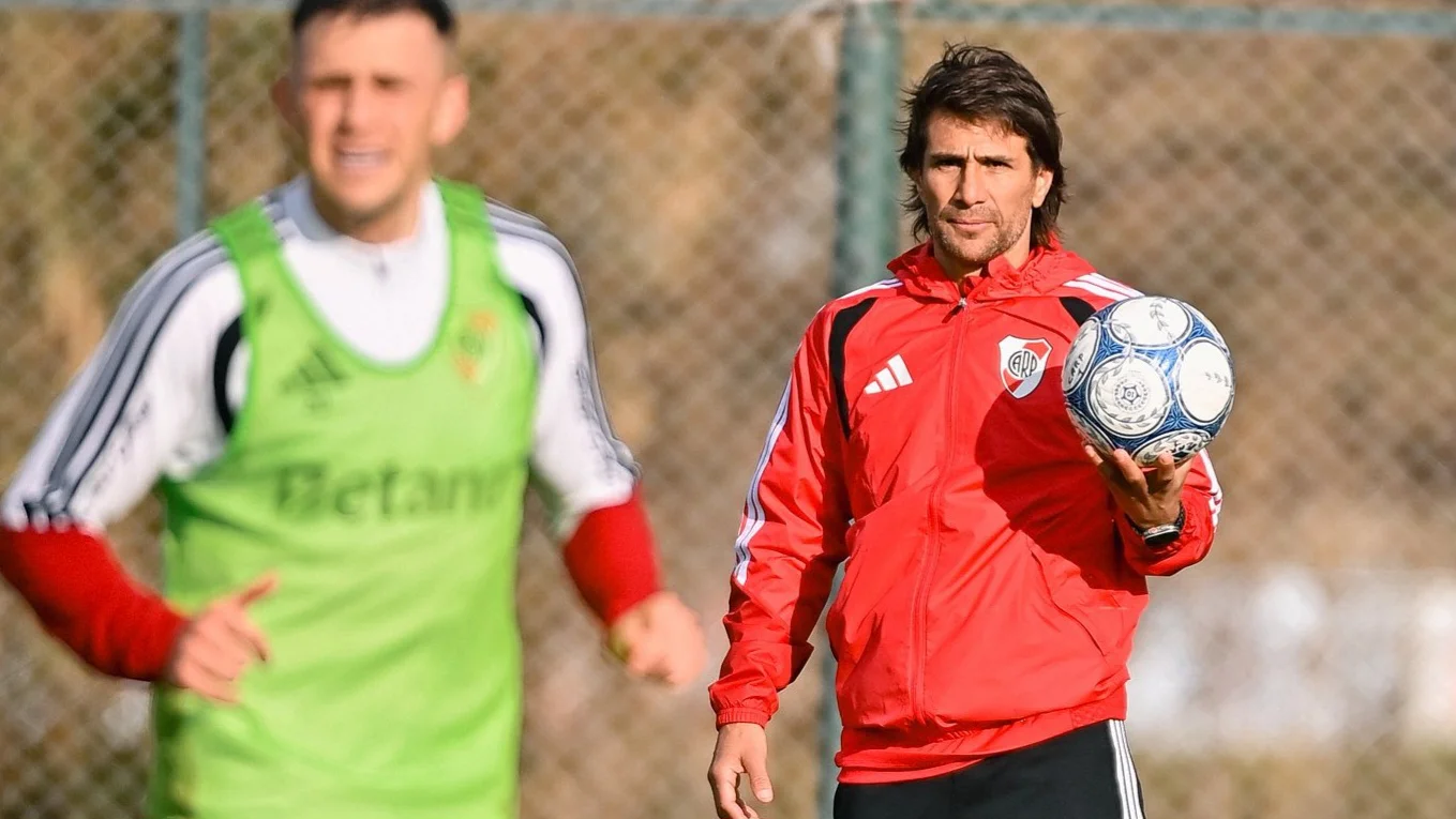 Leo Ponzio entrenador River  (Foto: River Plate)
