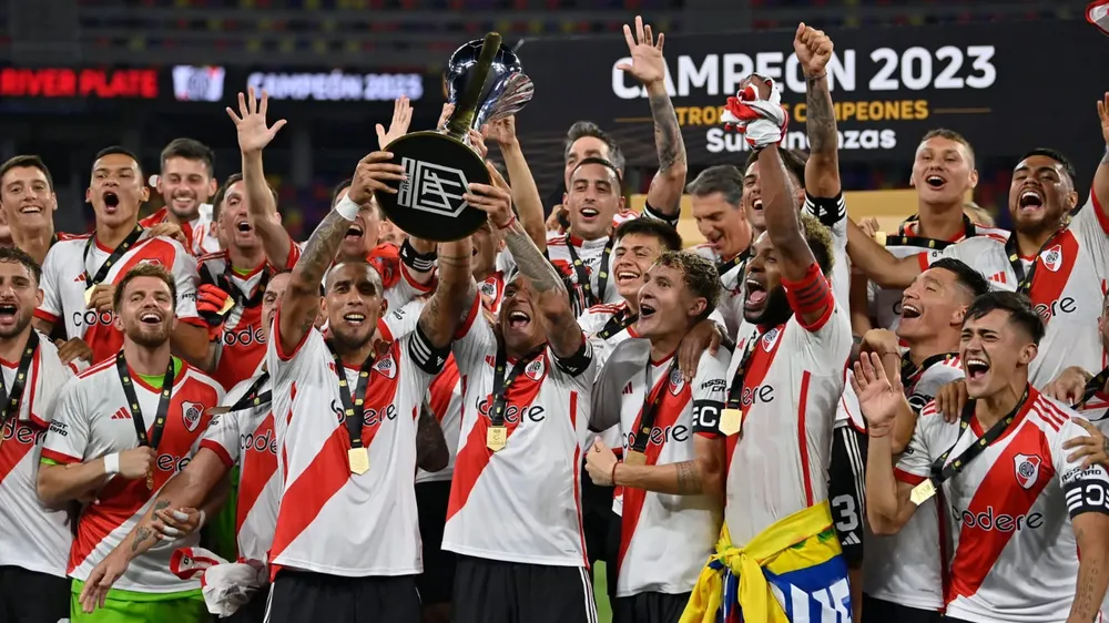 River campeón Trofeo de Campeones 2023