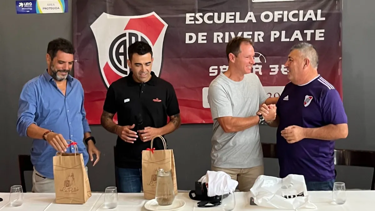 River inauguró una escuela en Córdoba