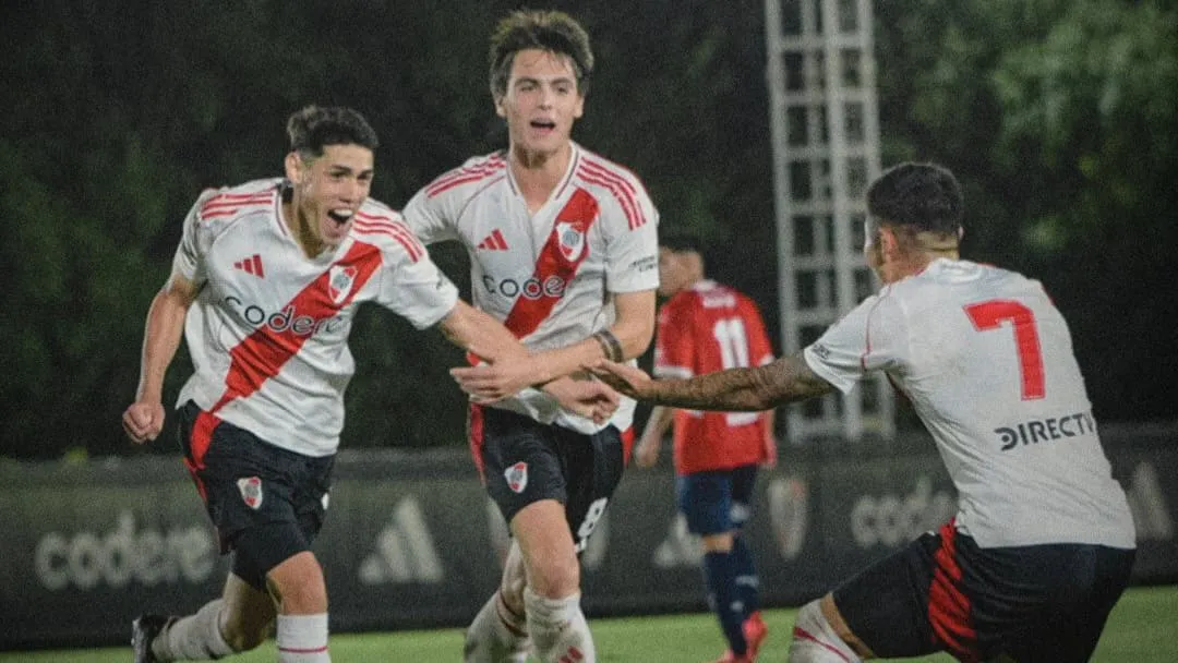 Festejo gol Santiago Lencina Reserva River equipo (Foto: River Plate)