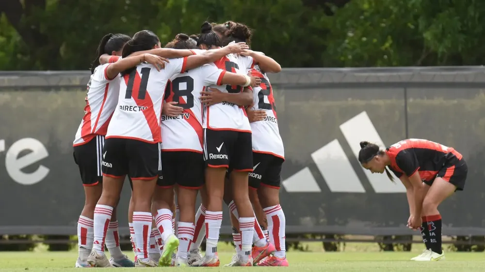 Equipo Femenino River Defensores Belgrano