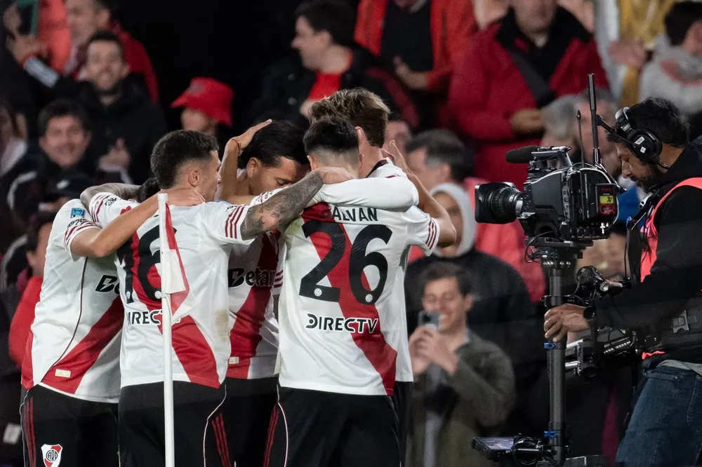 Festejo gol equipo River (Foto: Matías Bilbao x RMG)