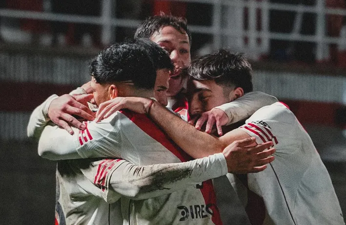 River vs Platense Reserva