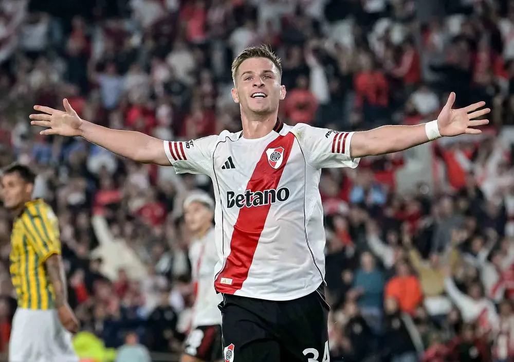 Giuliano Galoppo River Plate