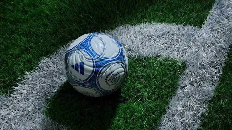 Pelota Trofeo Argentum Liga Profesional 2026 (Foto: Adidas)