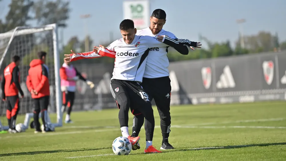 Claudio Echeverri Paulo Díaz entrenamiento River (Foto: River Plate)
