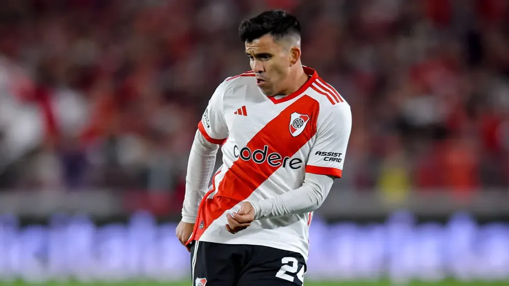 Marcos Huevo Acuña debut River Monumental