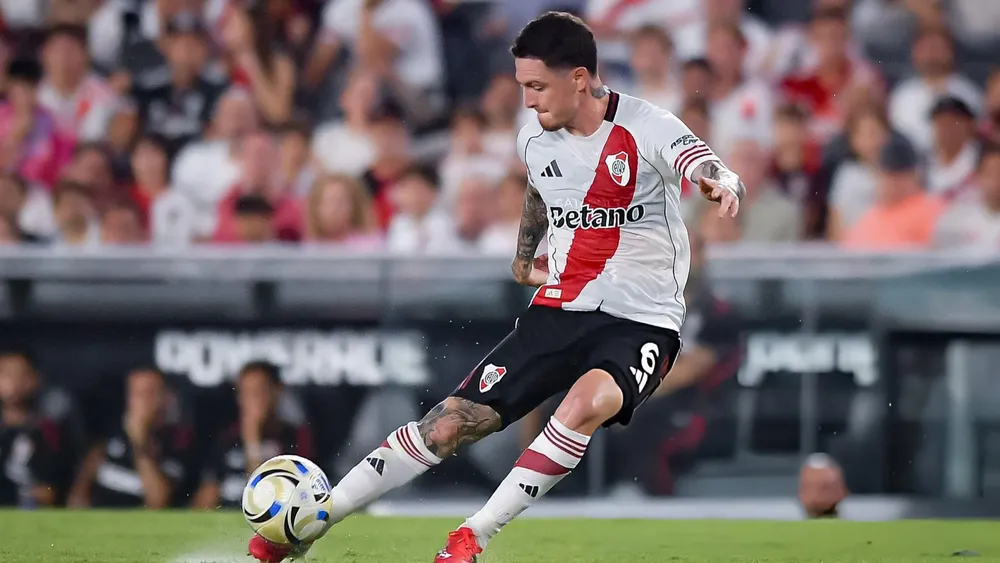 Aníbal Moreno River 