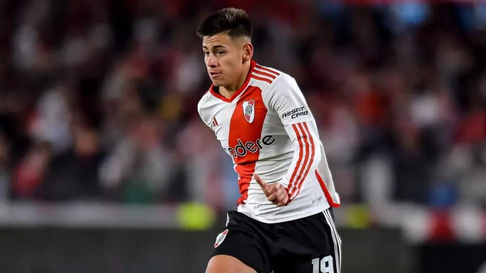 Claudio Echeverri noche Libertadores River Monumental (Foto: Getty Images)